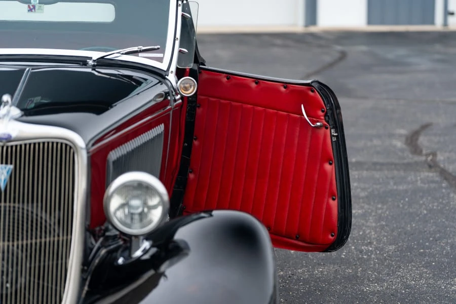 1934 Ford Model 18 & 40 - Image 17 of 31