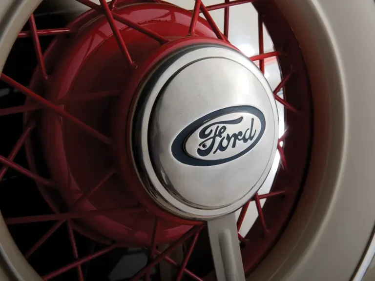 1934 Ford Model 18 & 40 - Image 9 of 18