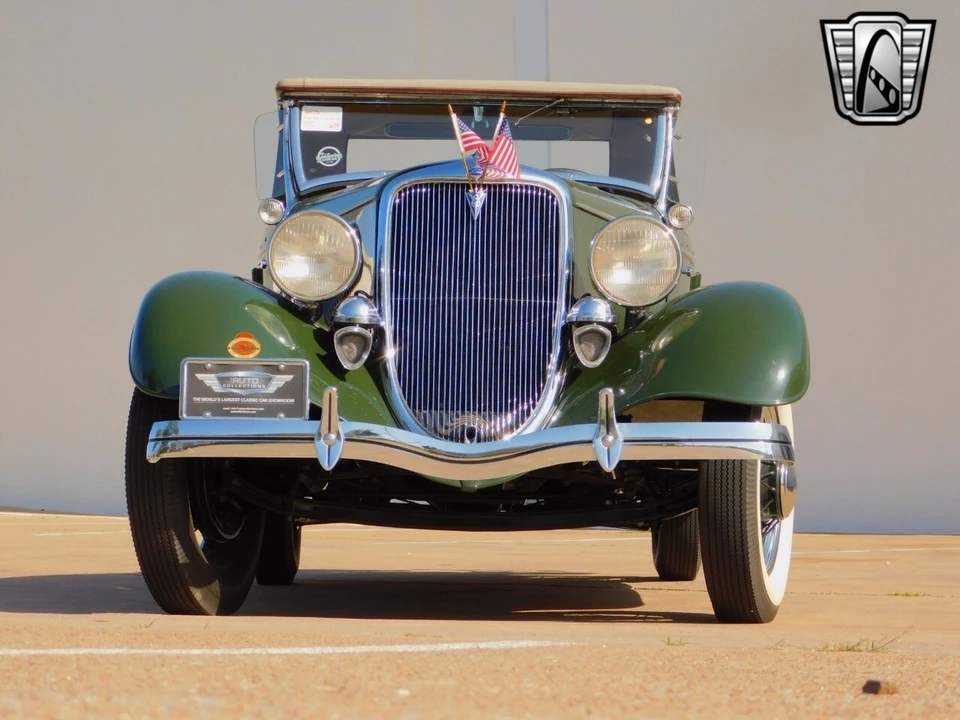 1934 Ford Hot Rod - Image 8 of 12