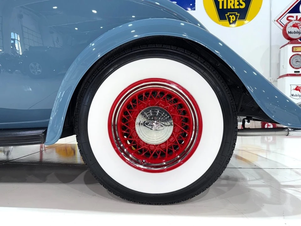 1934 Ford Model 18 & 40 - Image 17 of 21