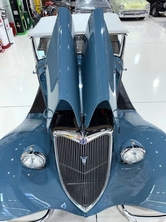 1934 Ford Model 18 & 40 - Image 9 of 21