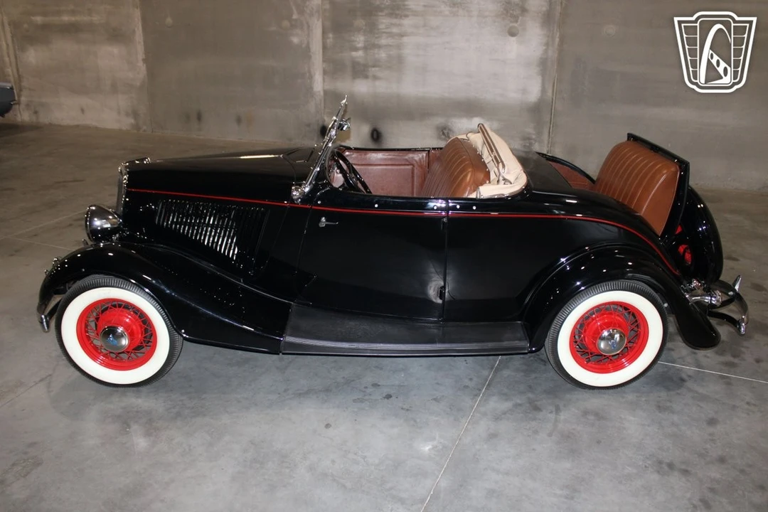 1934 Ford Model 18 & 40 - Image 11 of 12