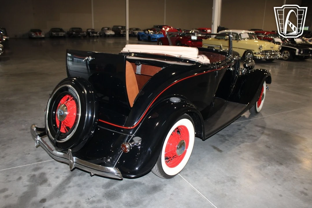 1934 Ford Model 18 & 40 - Image 6 of 12