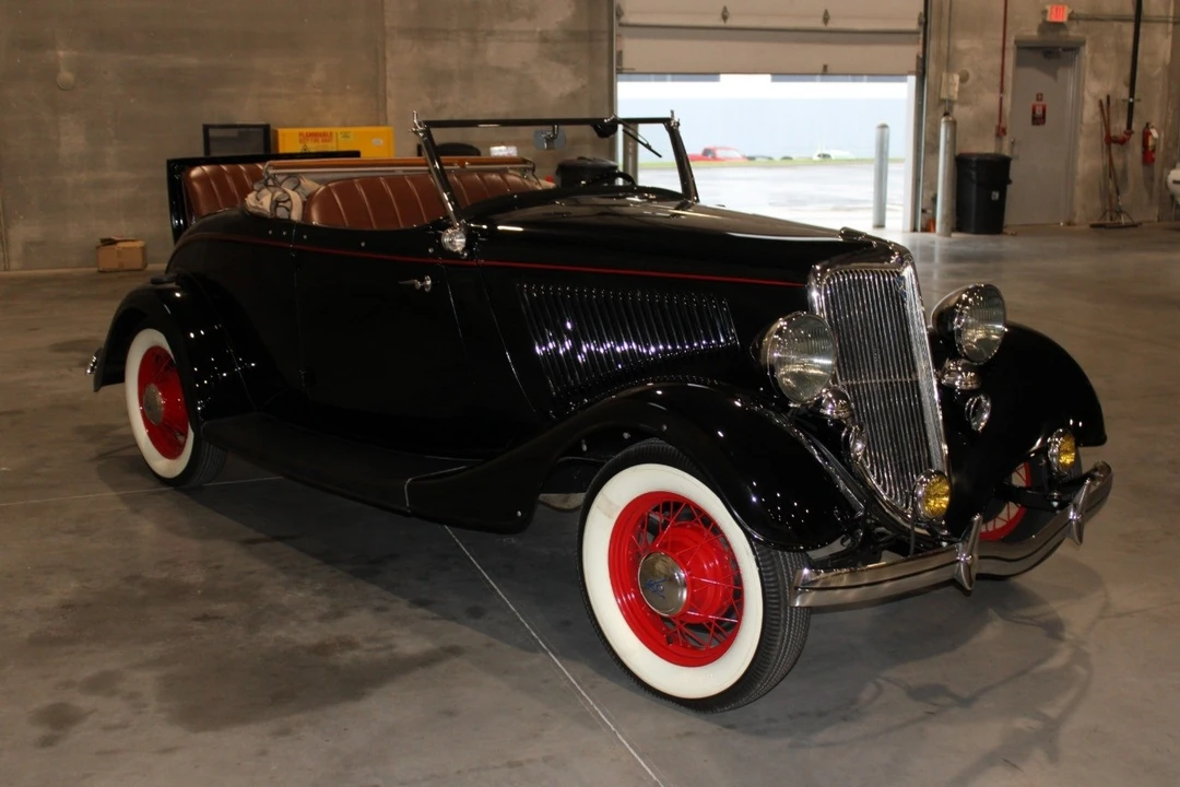 1934 Ford Model 18 & 40 - Image 9 of 12