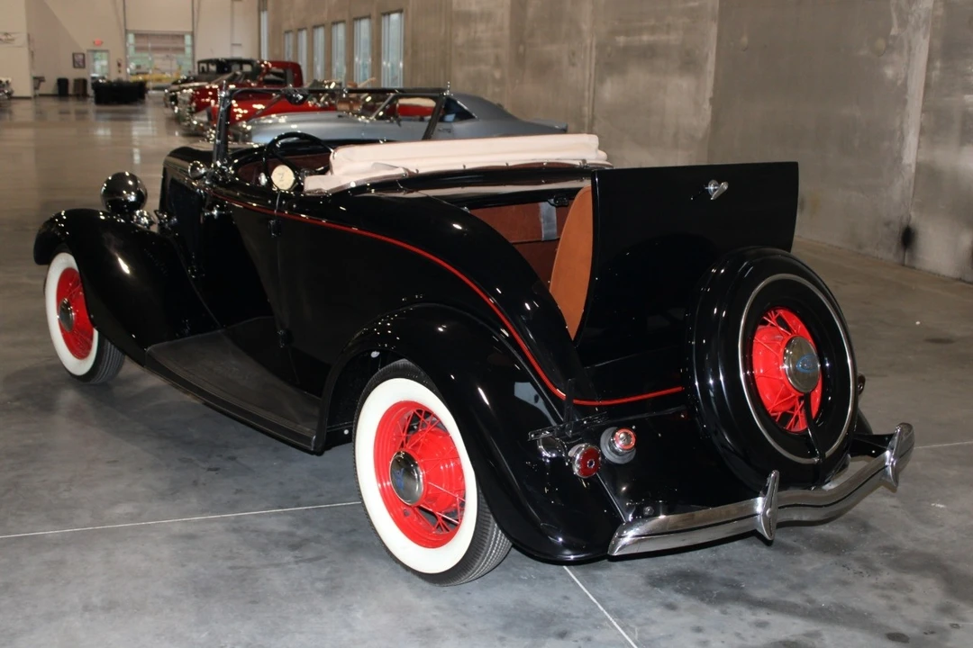 1934 Ford Model 18 & 40 - Image 4 of 12