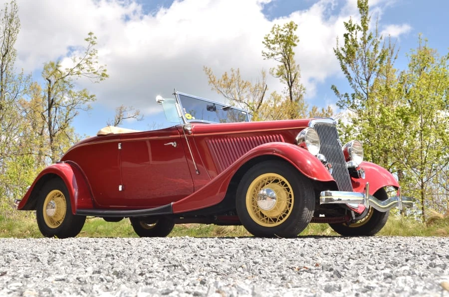 1934 Ford Model 18 & 40 - Image 2 of 10