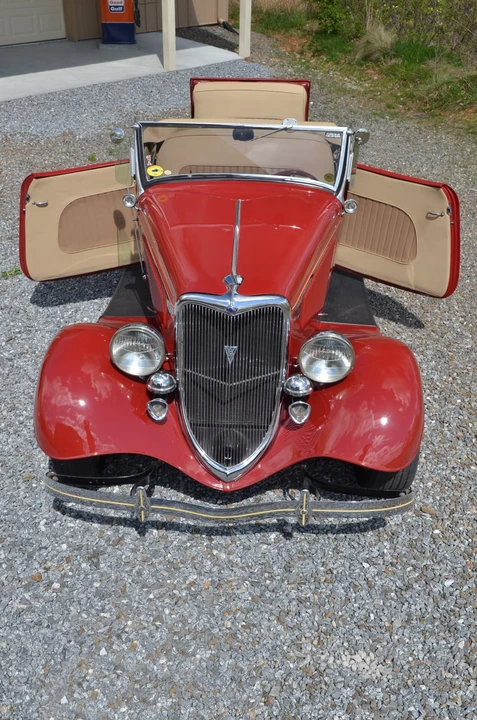 1934 Ford Model 18 & 40 - Image 5 of 10
