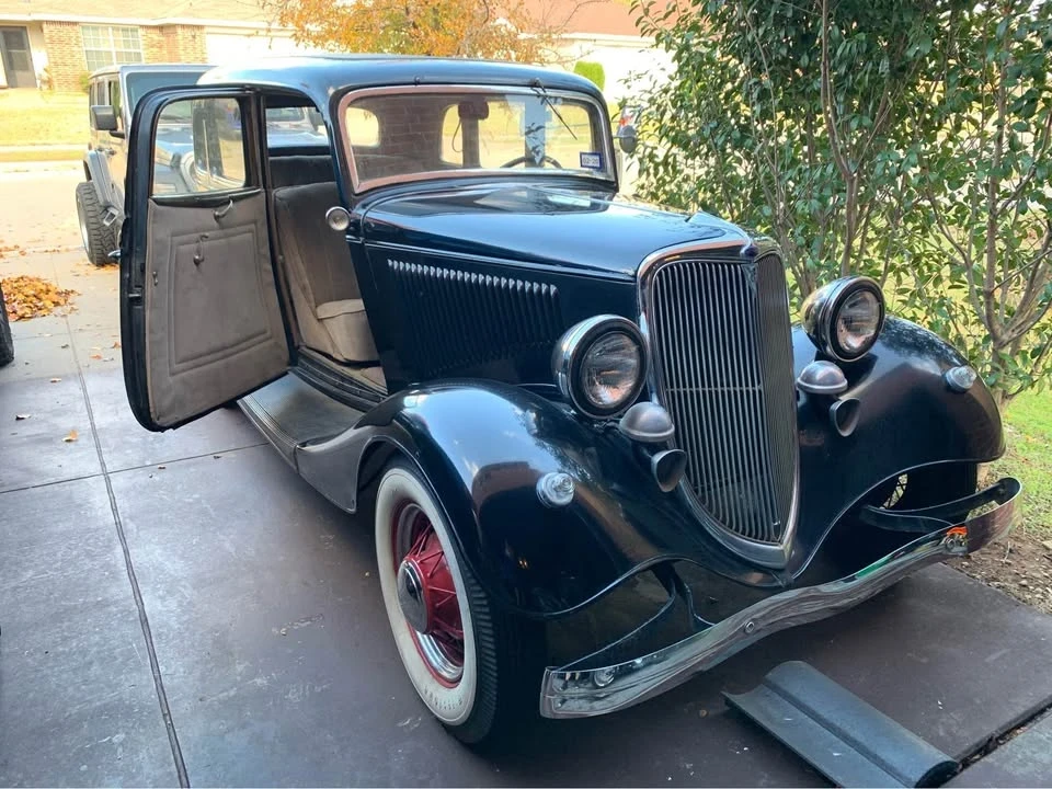1934 Ford Model 18 & 40 - Image 4 of 5