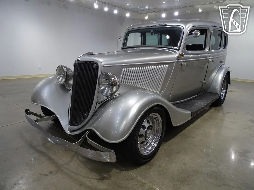 1934 Ford Model 18 & 40 - Image 5 of 12