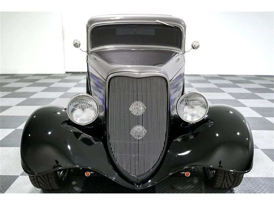 1934 Ford Standard & Deluxe & Super Deluxe - Image 2 of 22