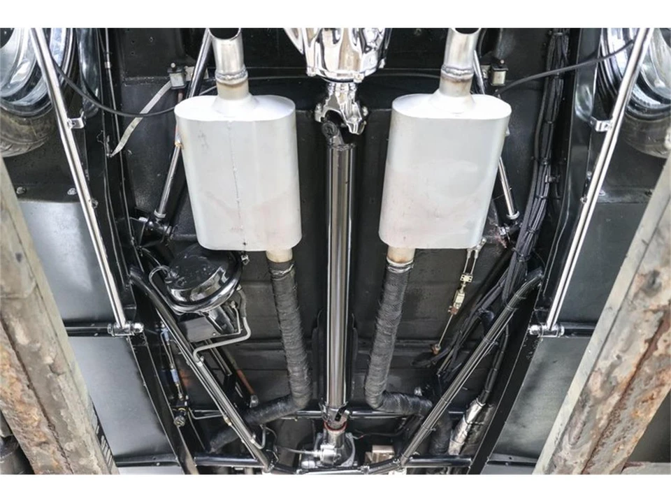 1934 Ford Standard & Deluxe & Super Deluxe - Image 20 of 22
