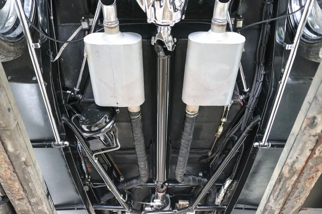 1934 Ford Standard & Deluxe & Super Deluxe - Image 20 of 22