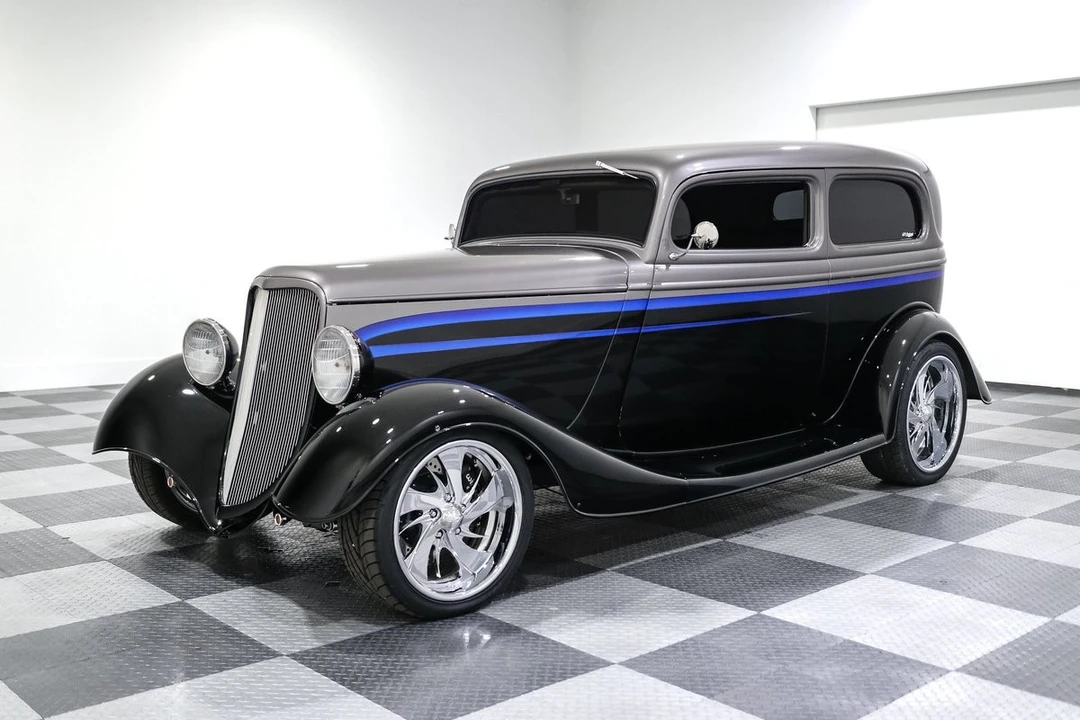 1934 Ford Standard & Deluxe & Super Deluxe - Image 3 of 22