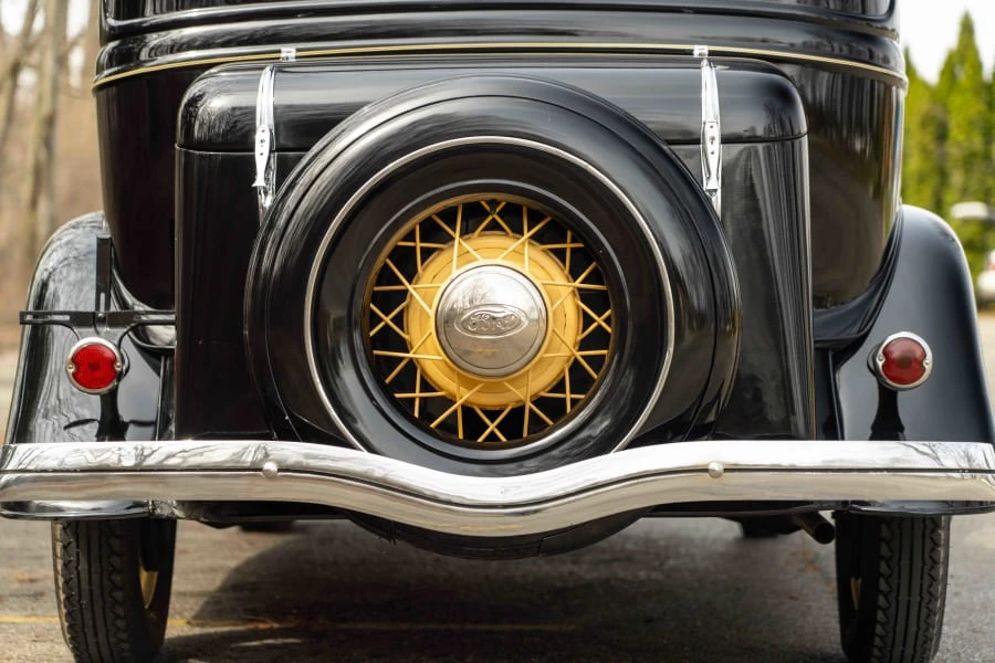 1934 Ford Model 18 & 40 - Image 13 of 30