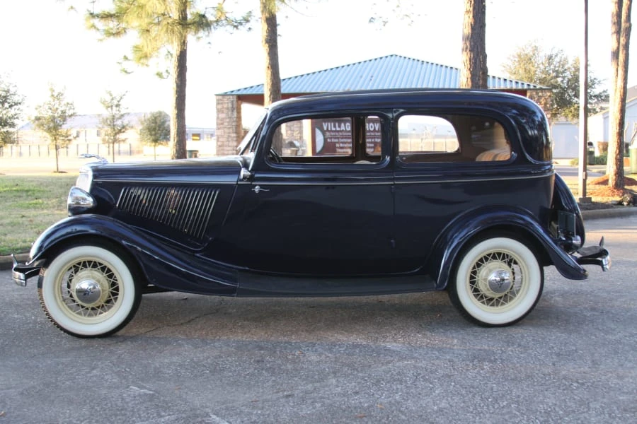 1934 Ford Model 18 & 40 - Image 2 of 12