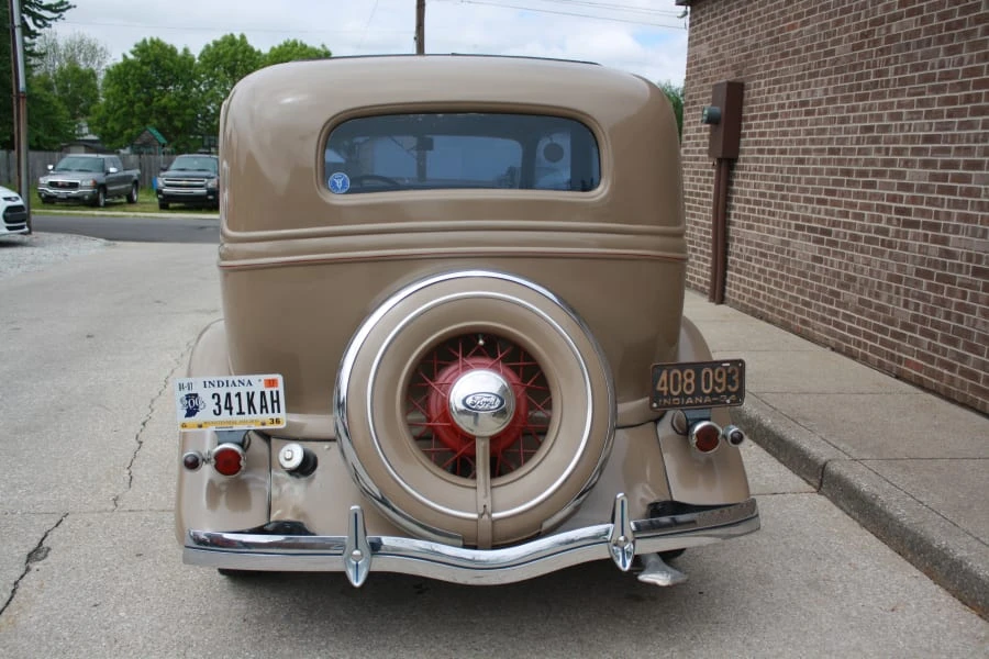 1934 Ford Model 18 & 40 - Image 4 of 12