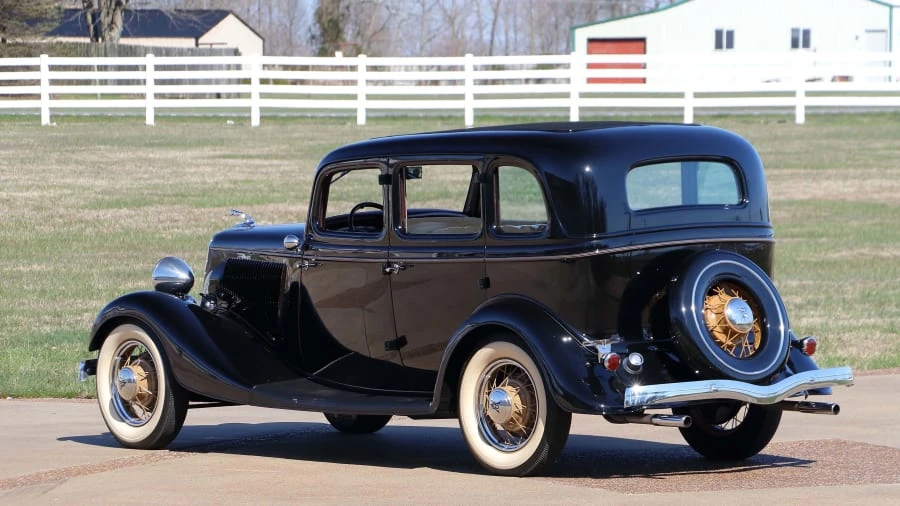 1934 Ford Model 18 & 40 - Image 13 of 20