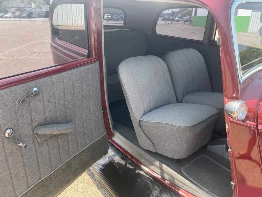 1934 Ford Model 18 & 40 - Image 10 of 12