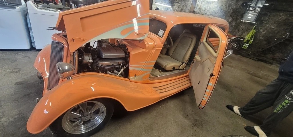 1934 Ford Model 18 & 40 - Image 2 of 12