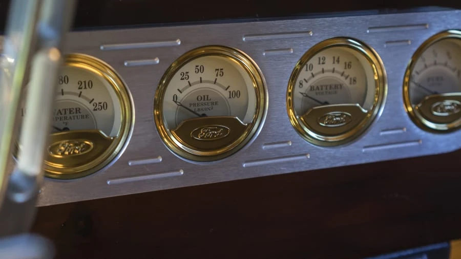 1934 Ford Model 18 & 40 - Image 9 of 12