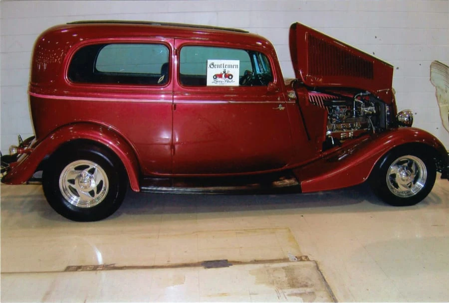1934 Ford Model 18 & 40 - Image 2 of 2