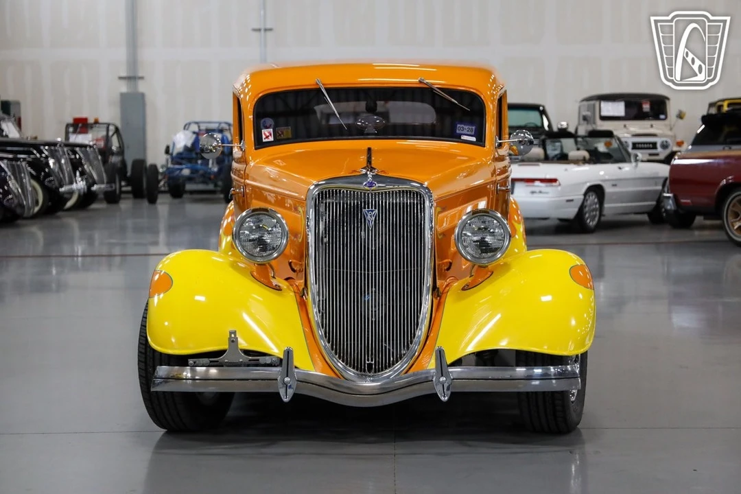 1934 Ford Model 18 & 40 - Image 5 of 12
