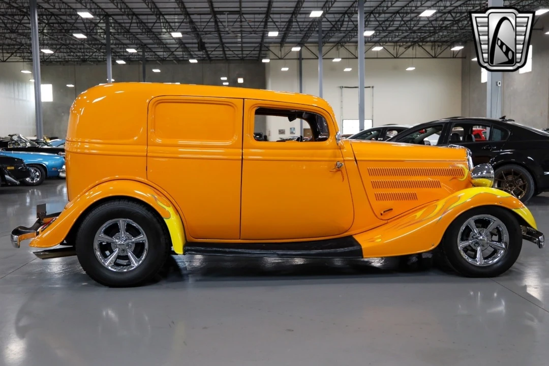 1934 Ford Model 18 & 40 - Image 8 of 21