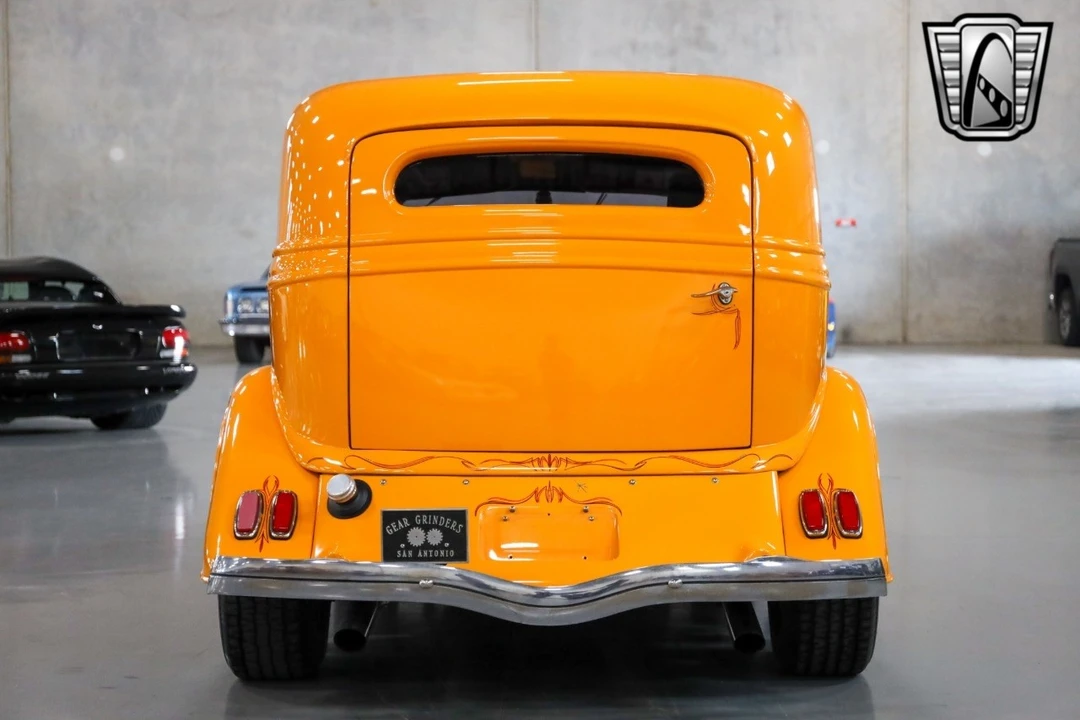 1934 Ford Model 18 & 40 - Image 7 of 21