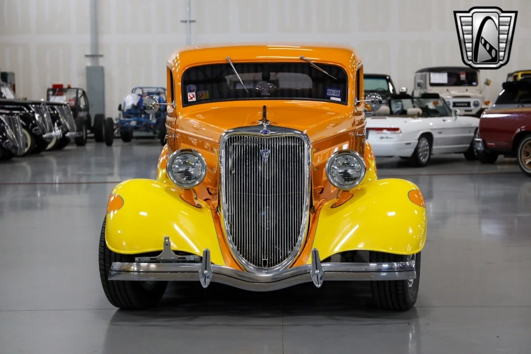 1934 Ford Model 18 & 40 - Image 3 of 21