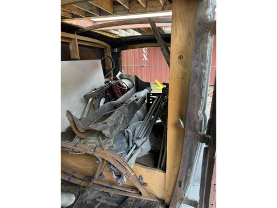 1934 Ford Model 18 & 40 - Image 22 of 25