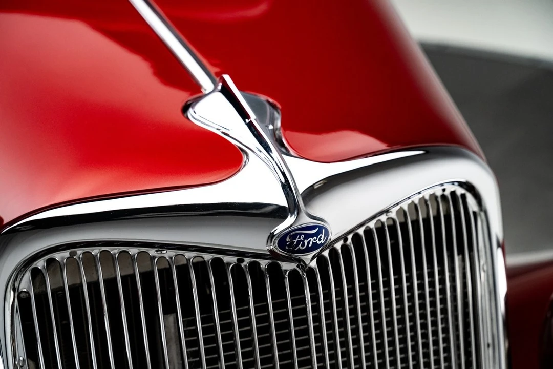 1934 Ford Standard & Deluxe & Super Deluxe - Image 16 of 31