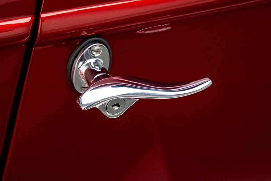 1934 Ford Standard & Deluxe & Super Deluxe - Image 17 of 31