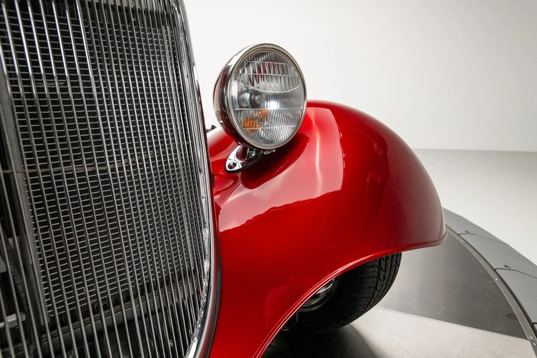 1934 Ford Model 18 & 40 - Image 12 of 21