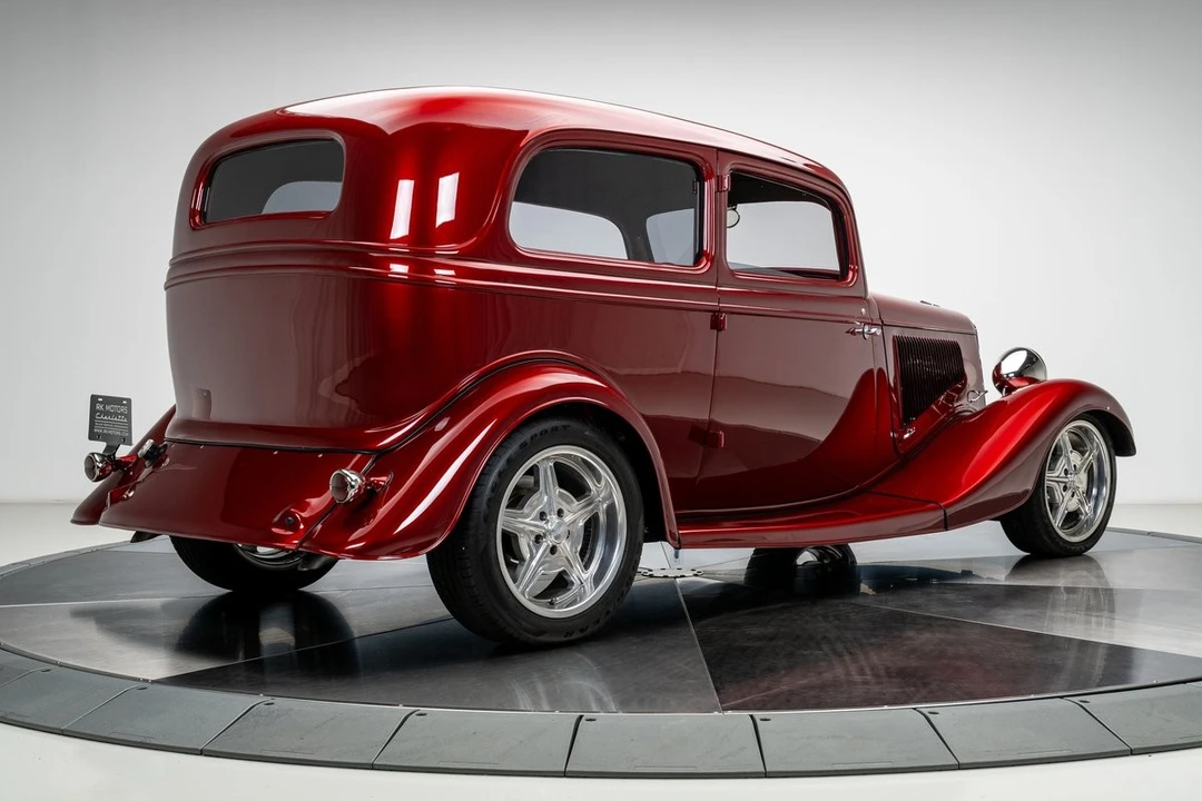 1934 Ford Standard & Deluxe & Super Deluxe - Image 23 of 31