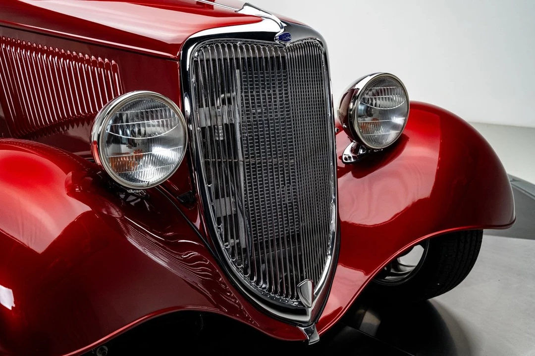 1934 Ford Standard & Deluxe & Super Deluxe - Image 14 of 31