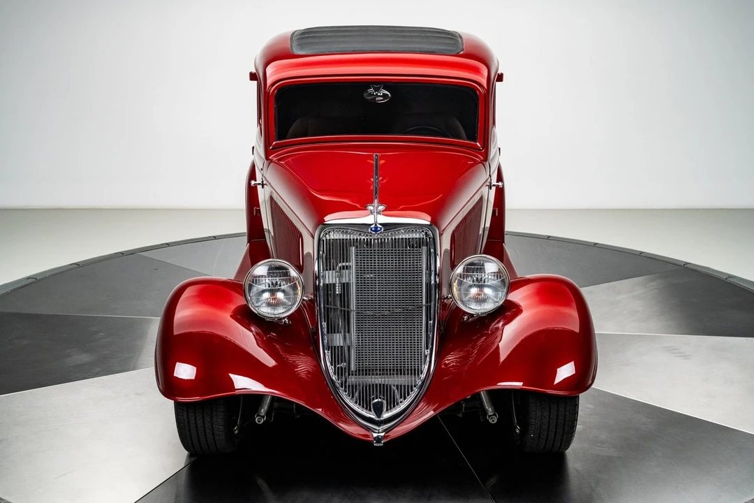 1934 Ford Standard & Deluxe & Super Deluxe - Image 9 of 31