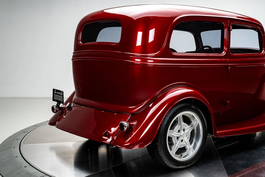 1934 Ford Standard & Deluxe & Super Deluxe - Image 27 of 31