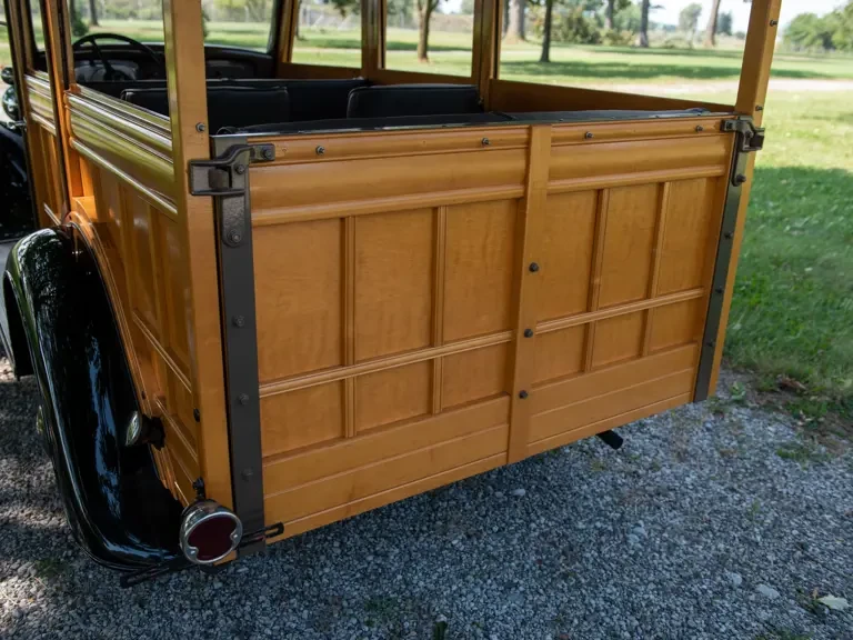 1934 Ford Model 18 & 40 - Image 23 of 31