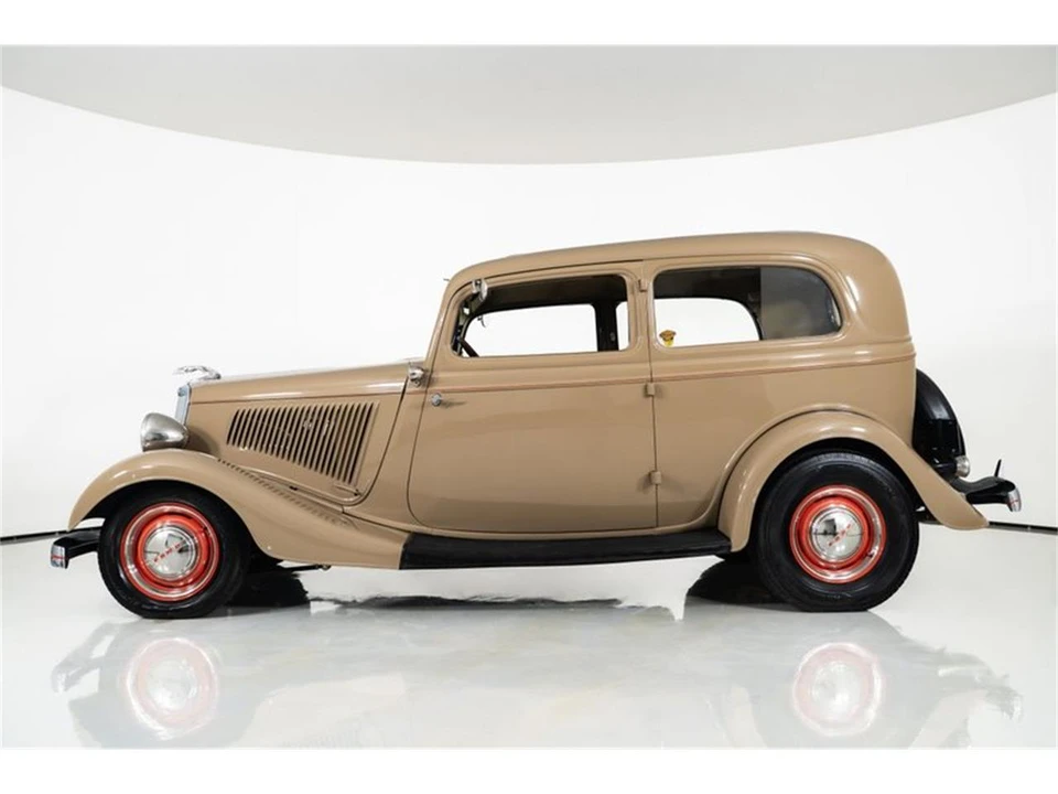 1934 Ford Standard & Deluxe & Super Deluxe - Image 5 of 31