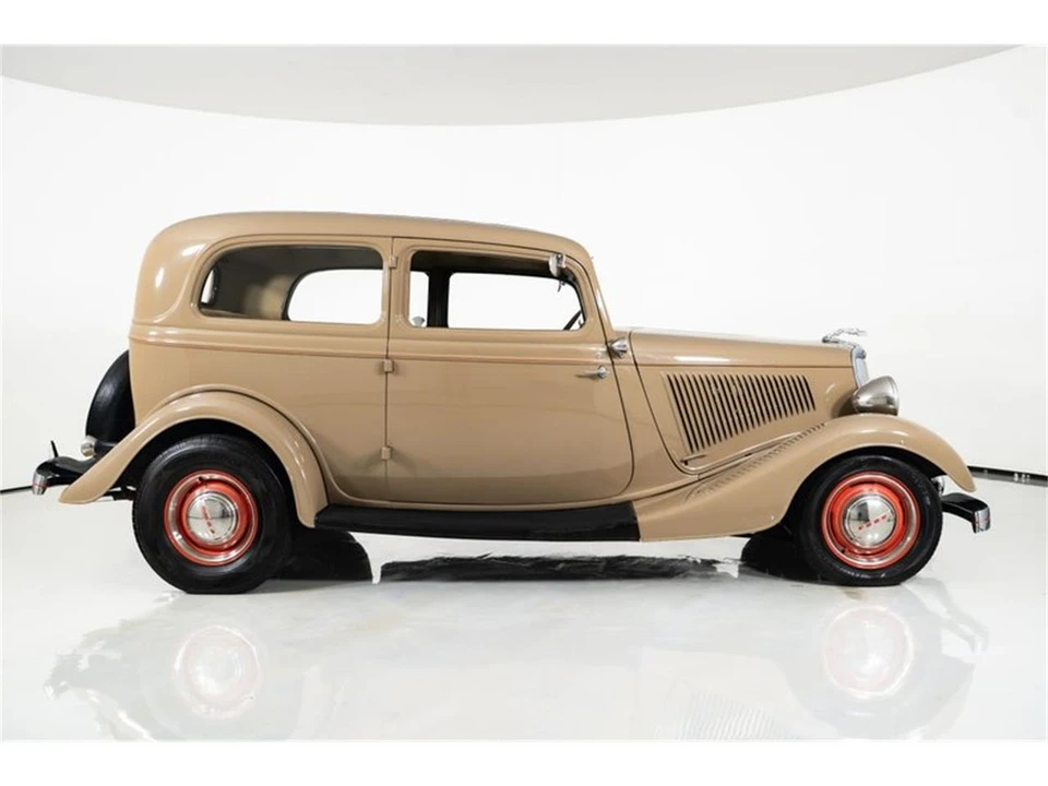 1934 Ford Standard & Deluxe & Super Deluxe - Image 10 of 31