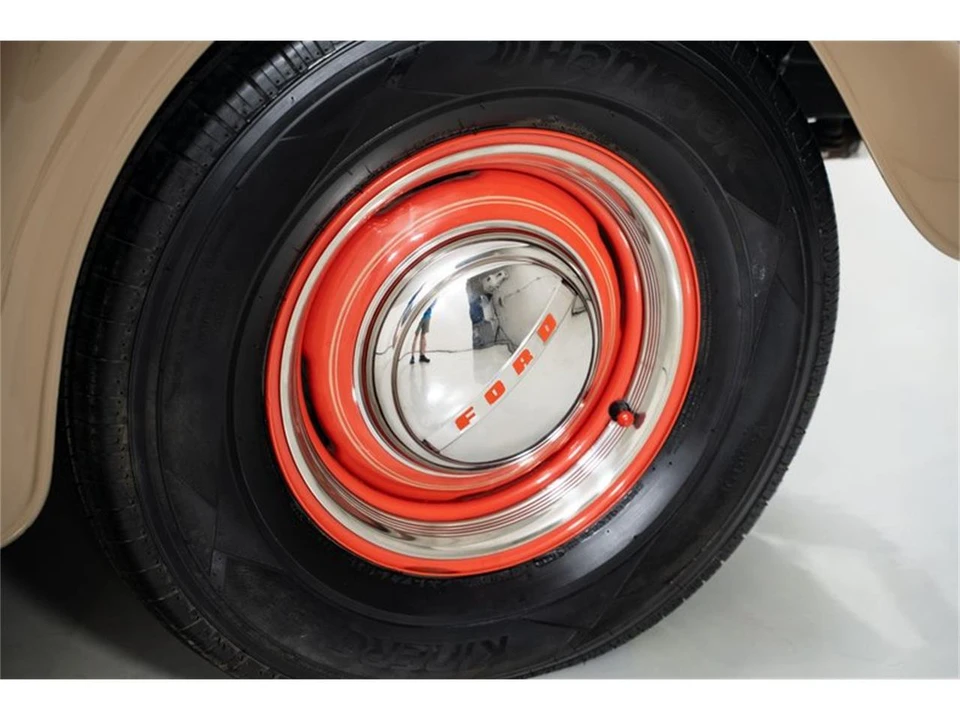 1934 Ford Standard & Deluxe & Super Deluxe - Image 6 of 31