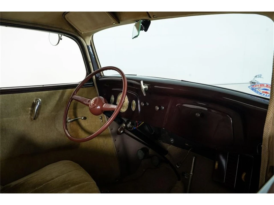 1934 Ford Standard & Deluxe & Super Deluxe - Image 26 of 31