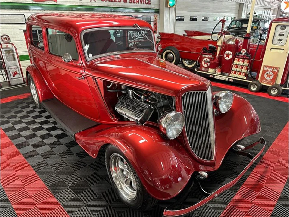 1934 Ford Standard & Deluxe & Super Deluxe - Image 2 of 31