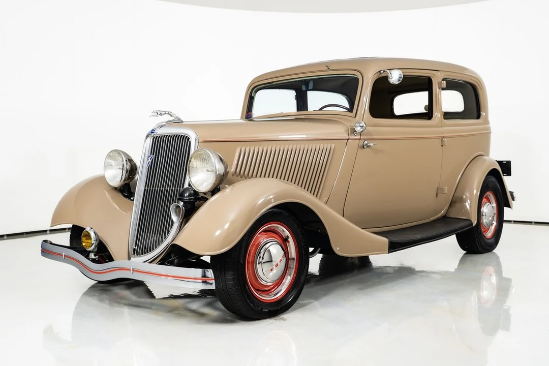 1934 Ford Standard & Deluxe & Super Deluxe - Image 5 of 31