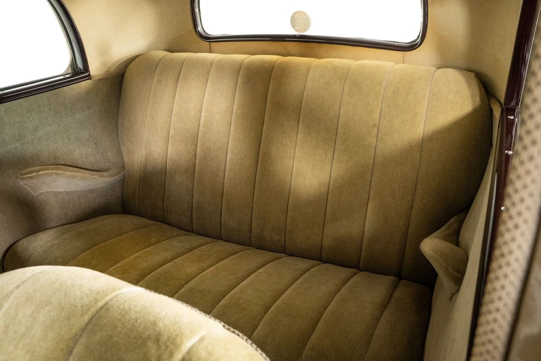 1934 Ford Standard & Deluxe & Super Deluxe - Image 18 of 31
