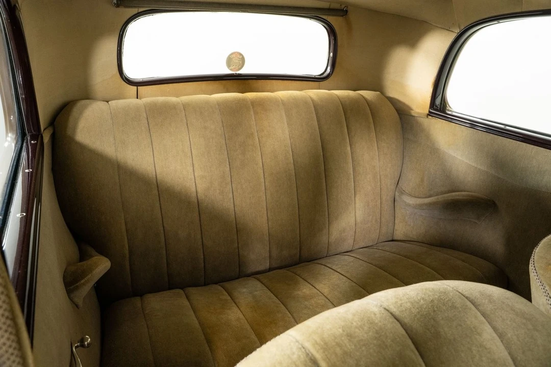 1934 Ford Standard & Deluxe & Super Deluxe - Image 31 of 31