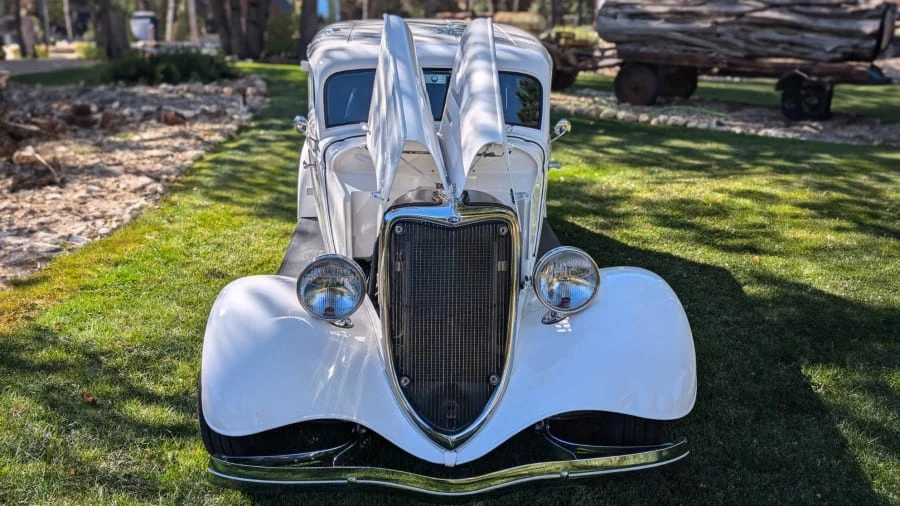 1934 Ford Model 18 & 40 - Image 9 of 17