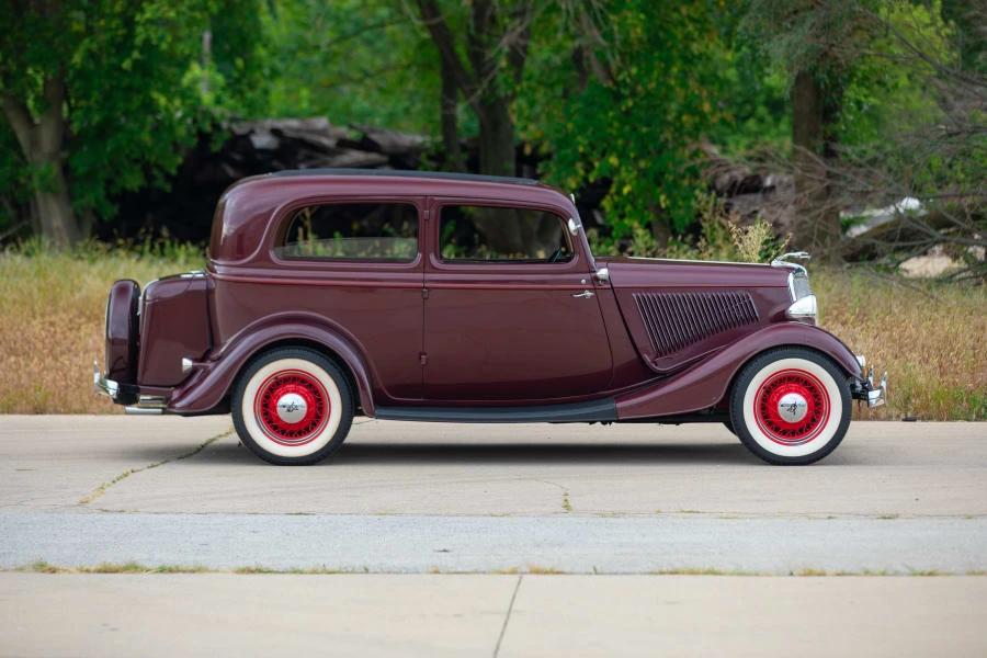 1934 Ford Model 18 & 40 - Image 2 of 24