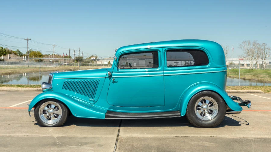 1934 Ford Model 18 & 40 - Image 2 of 12
