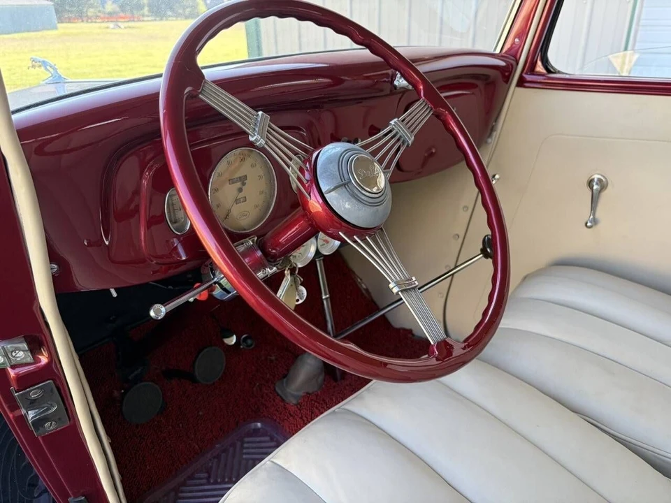 1934 Ford Model 18 & 40 - Image 6 of 11